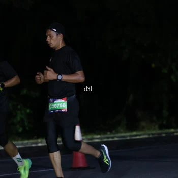 Runner Photo 3956619