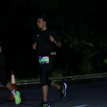 Runner Photo 3956625