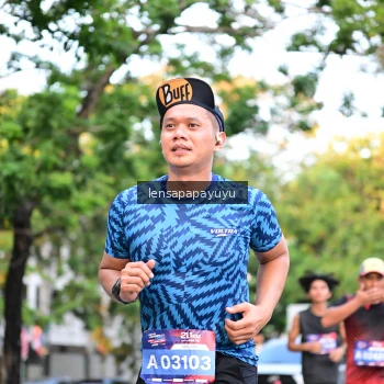 Runner Photo 3956640
