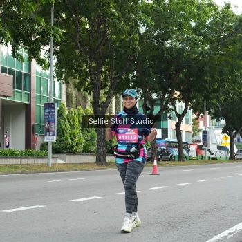 Runner Photo 3956651
