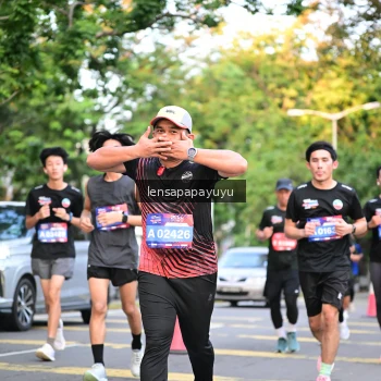 Runner Photo 3956663