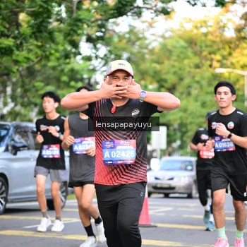 Runner Photo 3956668
