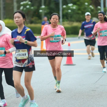 Runner Photo 3956685