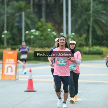 Runner Photo 3956701