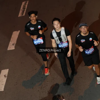 Runner Photo 3956718