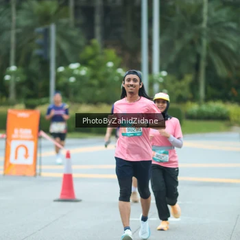Runner Photo 3956720