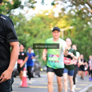 Runner Photo 3956722