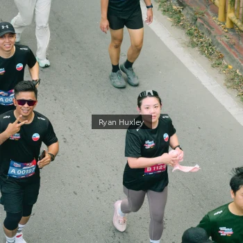 Runner Photo 3956741