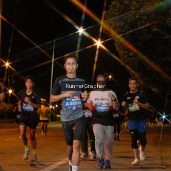 Runner Photo 3956745