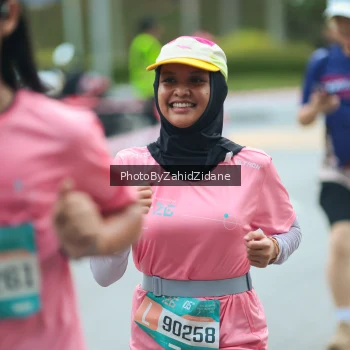 Runner Photo 3956747