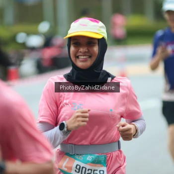 Runner Photo 3956751