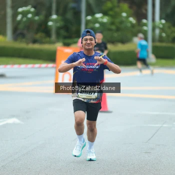 Runner Photo 3956780