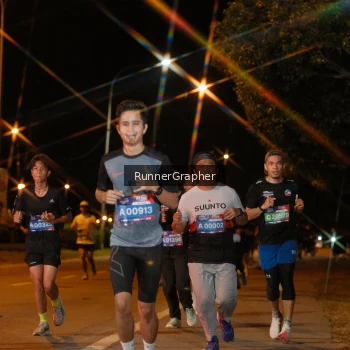 Runner Photo 3956795