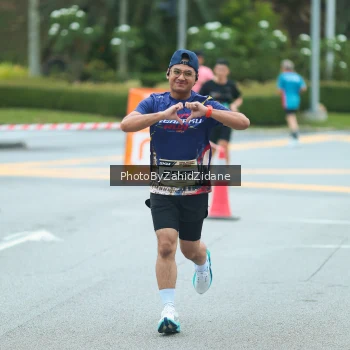 Runner Photo 3956801