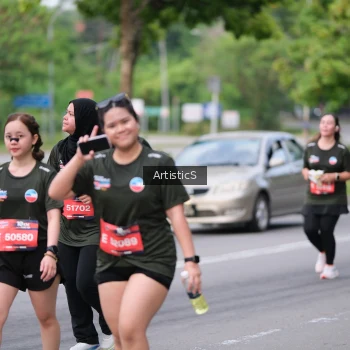 Runner Photo 3956807