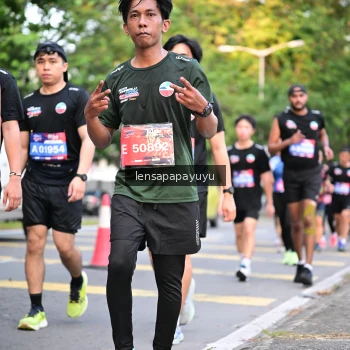 Runner Photo 3956837
