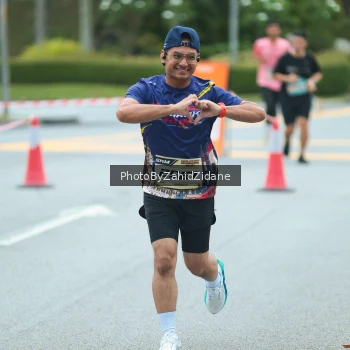 Runner Photo 3956840