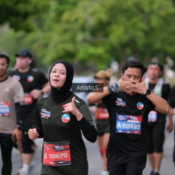 Runner Photo 3956849
