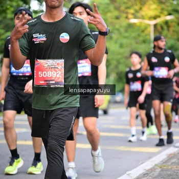 Runner Photo 3956850