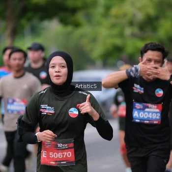 Runner Photo 3956879