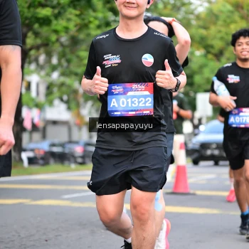 Runner Photo 3956897