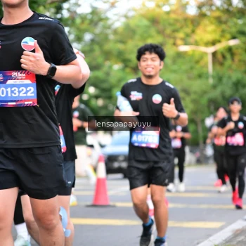 Runner Photo 3956902