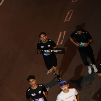Runner Photo 3956909