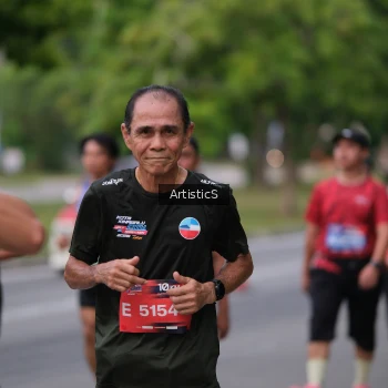 Runner Photo 3956920