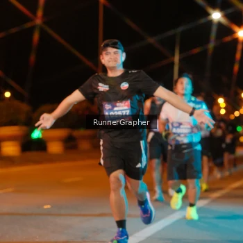 Runner Photo 3956937
