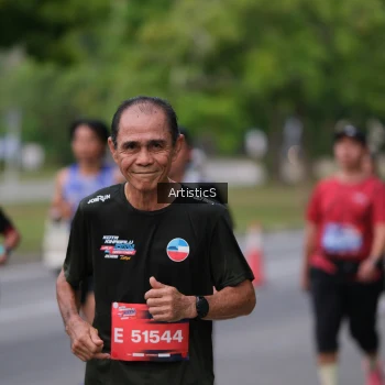 Runner Photo 3956940