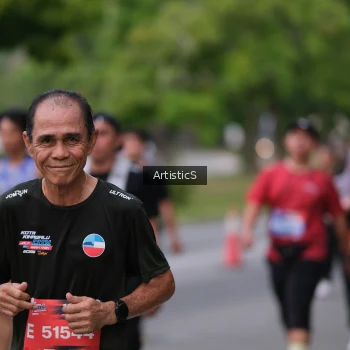 Runner Photo 3956950