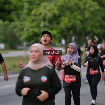 Runner Photo 3956957