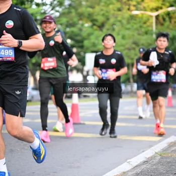 Runner Photo 3956977