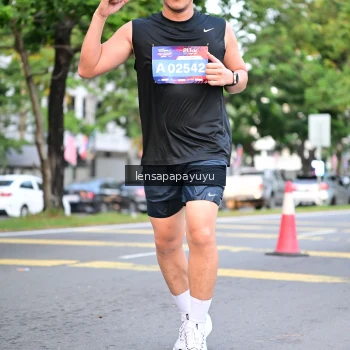 Runner Photo 3956987