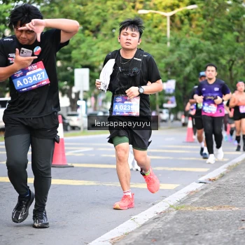 Runner Photo 3956991