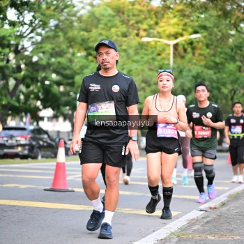 Runner Photo 3957002