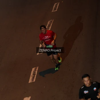 Runner Photo 3957042