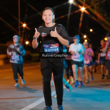 Runner Photo 3957083