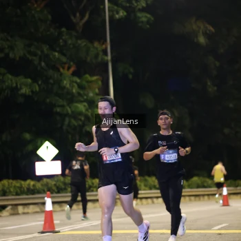 Runner Photo 3957102