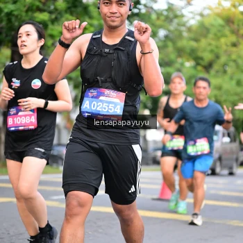 Runner Photo 3957124