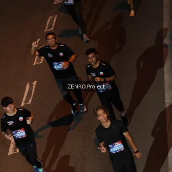 Runner Photo 3957143