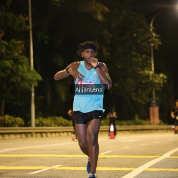 Runner Photo 3957151