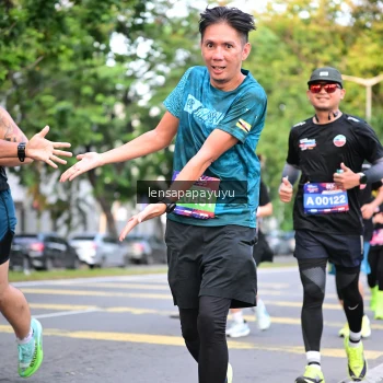 Runner Photo 3957195