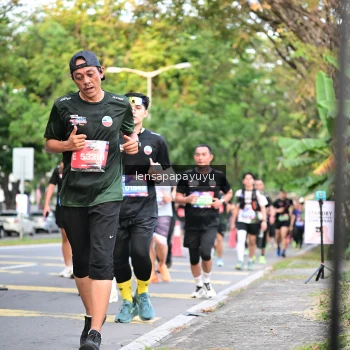 Runner Photo 3957294