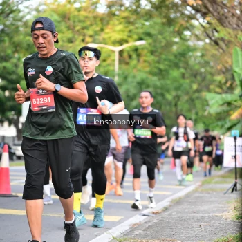 Runner Photo 3957306