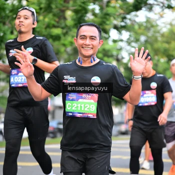 Runner Photo 3957343