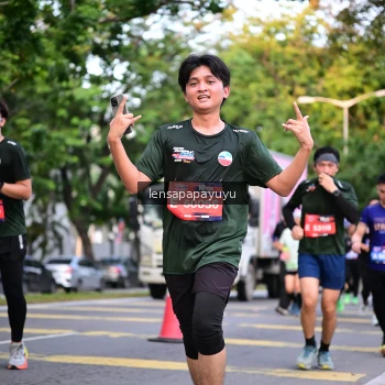 Runner Photo 3957363