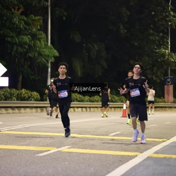 Runner Photo 3957381