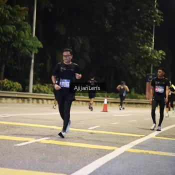 Runner Photo 3957471
