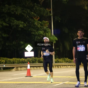 Runner Photo 3957490